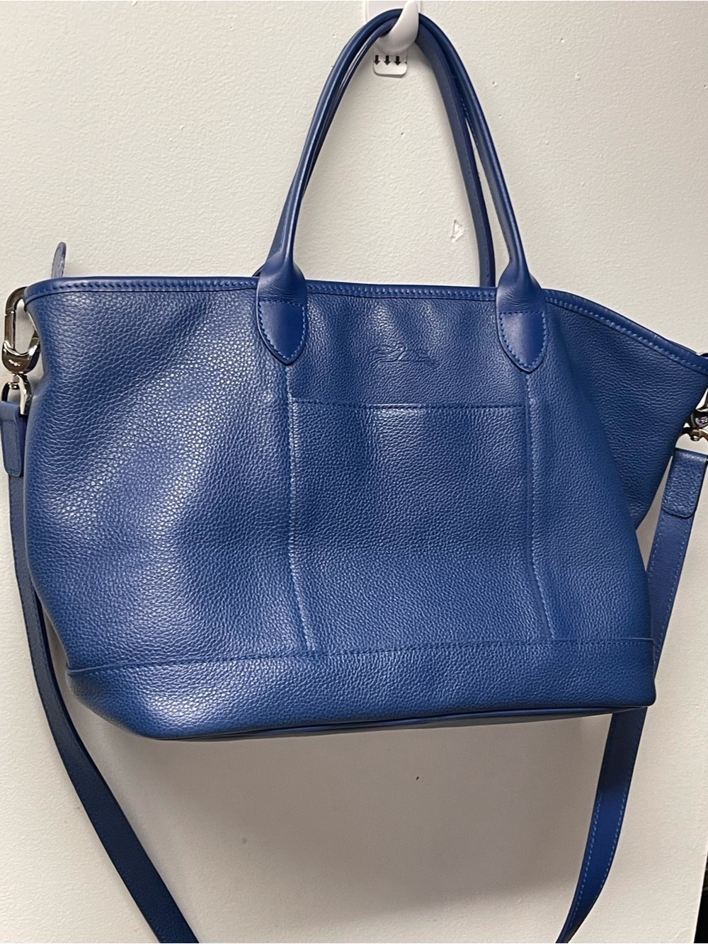 LONGCHAMP Navy Le Foulonne Zip Top Pebbled Leather Tote with Detachable Strap - Picture 11 of 16